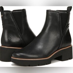 Naturalizer Women’s Darry Leather Water Repellent Ankle Boot size 11WW